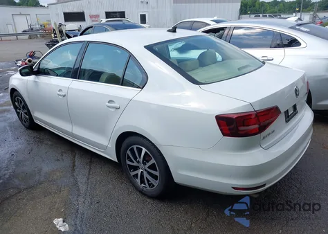 2017 Volkswagen Jetta 1.4T Se z USA, uszkodzony, nr VIN 3VWDB7AJ6HM360388